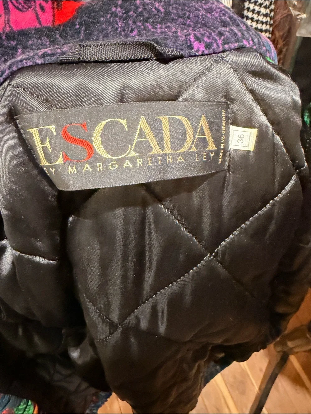 Escada make ultimate
